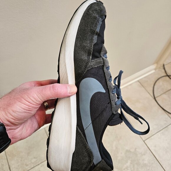 Nike Men's Waffle Debut Trainers, Black/Off Noir, Sz 13 - Picture 12 of 15